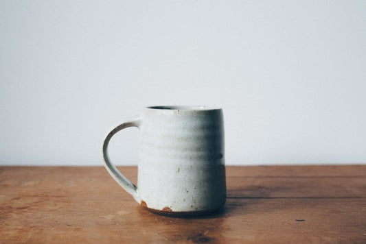 How to Coordinate Modern Stoneware Mugs with a Home Coffee Bar