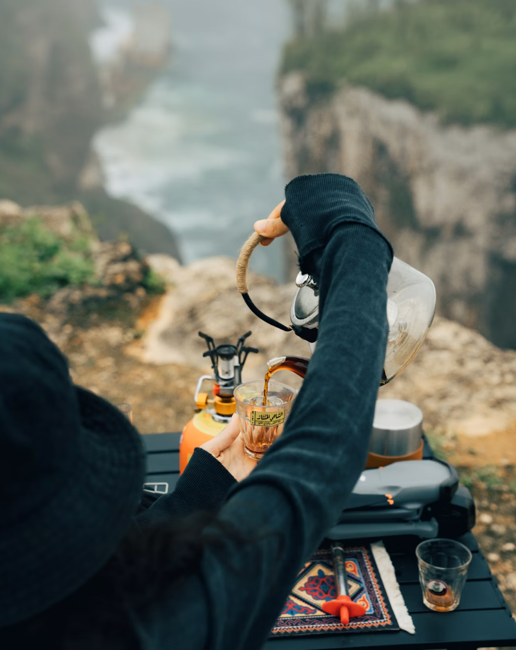 Portable Travel Tea Kettles: What to Check Before Buying a Dual Voltage Water Heater