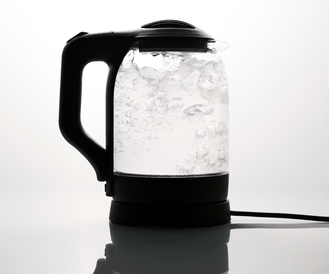 Compact Electric Water Boilers: How to Choose a Small Kettle for Tea, Coffee, and Daily Use