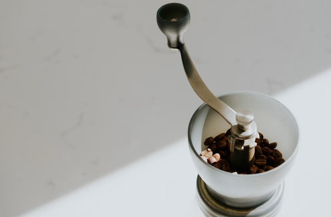 Coffee Grinder Carrying Cases: How to Store and Travel with Manual Brewing Tools