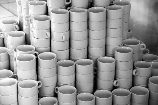 Coffee Cup Buying Guide: Size, Material, Lid, Handle, Straw, and Care