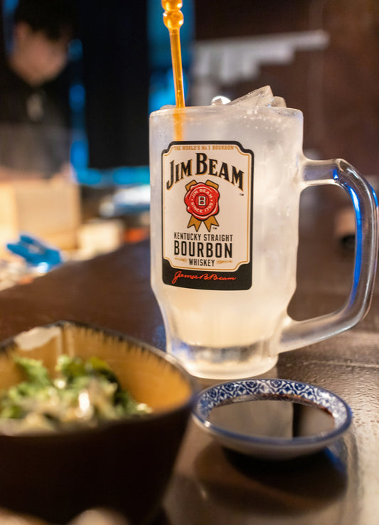Highball vs Old-Fashioned Glasses: How Shape and Capacity Affect Use