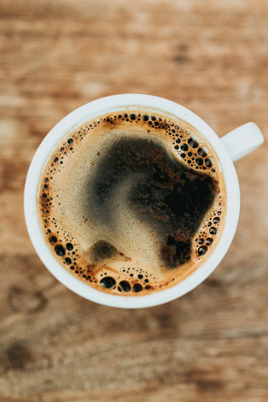 Black and Stainless Steel Coffee Makers: Styling Ideas for Modern Kitchen Coffee Stations