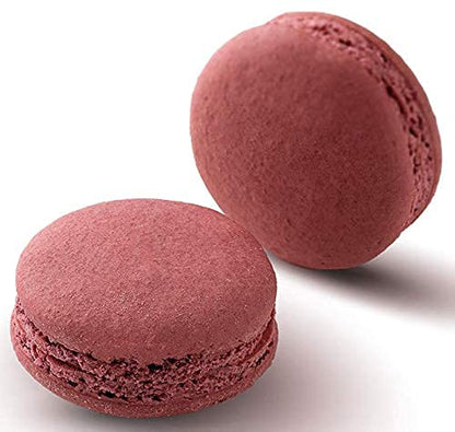 18 Berry Macarons