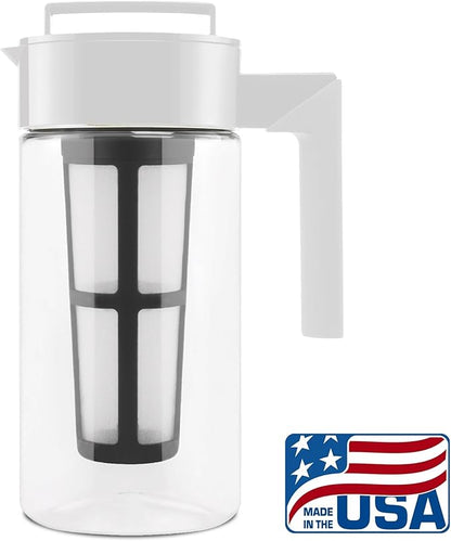 Takeya Tritan Cold Brew Coffee Maker - Airtight Pitcher with Leak-Free Lid - BPA-Free Cold Brew Maker with Silicone Handle - Dishwasher-Safe Pitcher for Homemade Cold Brew - 1 Quart, White