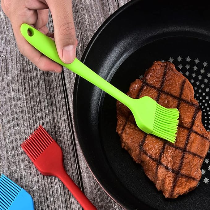 Silicone brush, Oil Brush for BBQ Kitchen Cooking Baking and Grilling(5 PCS,Black)