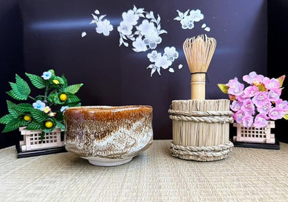 Japanese Traditional Handcrafted Matcha Chawan Tea Bowl Cup Ceremony Tableware Pottery (Ame Yuu)