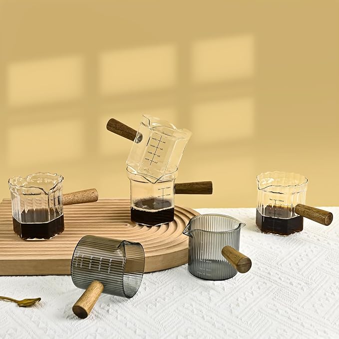 Glass Measuring Cup, 5oz Clear Espresso Shot Glass with Wood Handle, Single Spout Measuring Triple Pitcher Milk Cup for Coffee Tea (Transparent)