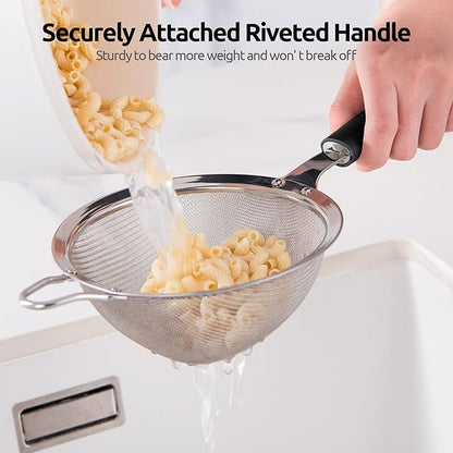 18/8 Stainless Steel Mesh Strainer: U-Taste 5.5 Inch Kitchen Fine Mesh Sieve Food Colander with Riveted Sturdy Silicone Handle and 30 Mesh Hole for Straining Flour, Pasta, Fruit, Quinoa (Black)