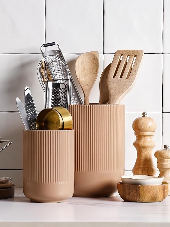 LE TAUCI Utensil Holder, 7.3"+5.4" Ceramic Kitchen Utensil Holder for Countertop, Large Cooking Utensil Crocks for Kitchen Counter, Morden Utensil Organizer for Spatula, Set of 2, Dusty Pink