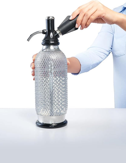 iSi North America Classic Sodamaker Set with Soda Siphon Chargers, 50-Pack - Stainless Steel 1-Quart Sparkling Water System & CO2 Carbonation Chargers for Carbonated Drinks, Juices, Cocktails