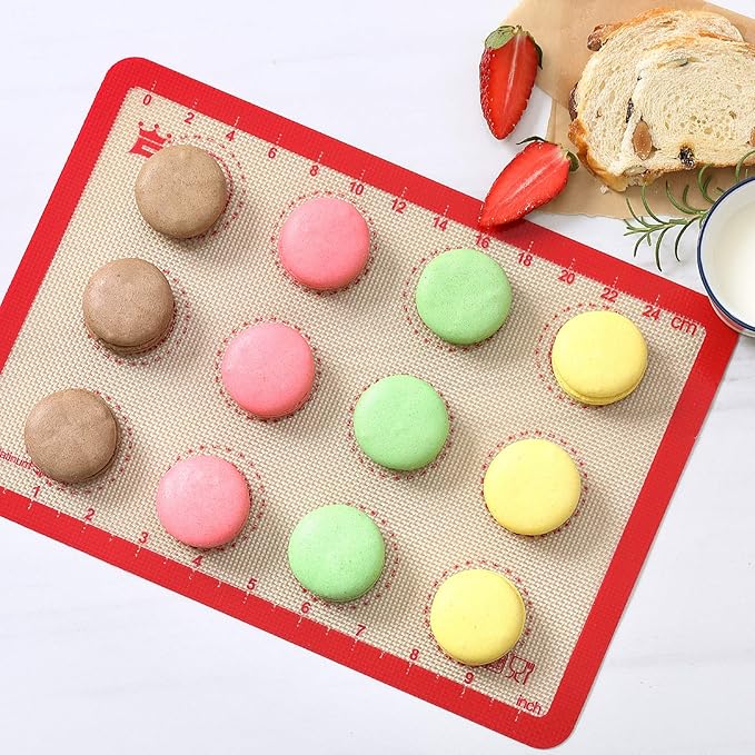 Silicone Baking Mat Set of 6, GUANCI Grade Food Baking mats Non-Stick Reusable Pizza Bakeware Mat for Making Macaroon, Pizza, Cookie, Pastry, Bread, Bun（Red）