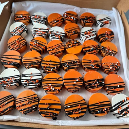 Twisweet Halloween Sprinkles, Pumpkin Sprinkles for Cake Decorating, Edible Candy Ghost Bat Sugar Sprinkle Mix, Black and Orange Baking Candy Bulk, Cupcake Topper Cookie Ice Cream Cake Decorations, Halloween Scary Theme Trick or Treat Party Supplies (1...