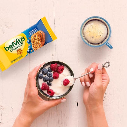 belVita Breakfast Bars Biscuits, Blueberry, 30 Total Packs, 6 Boxes (4 Biscuits Per Pack)