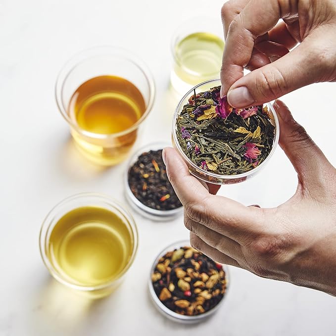 Palais des Thés - Hammam Tea - Green Tea, Rose & Red Berries - 3.5oz Loose Leaf Metal Gift Tin, Serves 20-25 Cups