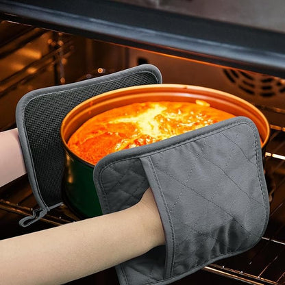 2 PCS Gray Pot Holders Sets for Kitchen Heat Resistant Oven Hot Pads with Pockets Non Slip Soft Grip Potholders for Baking Cooking 8"x8.5"