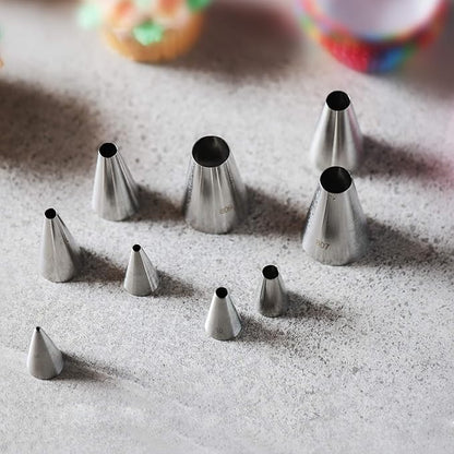 Round Piping Tip Set – 9 Stainless Steel Pastry Tips in Graduated Sizes with 20 Disposable Decorating Bags for Cupcakes, Cakes, Cookies, and Frosting Design