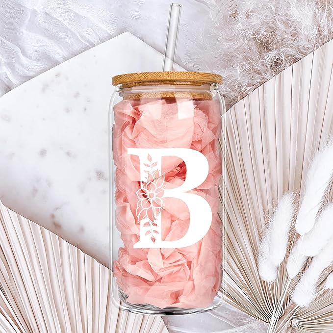 Personalized Gifts for Women, Monogrammed Glass Cups with Lids and Straws, Custom Tumbler, Cute Customized Mug, Aesthetic Stuff, Initial Iced Coffee Cup, Drinking Glasses, Birthday Teacher Gifts, L