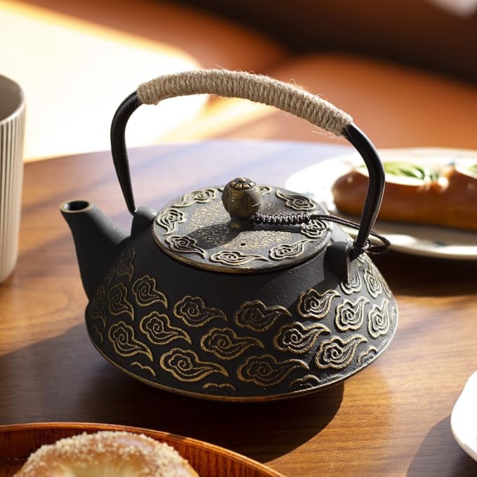 Cast Iron Teapot, Japanese Tea Pot with Infuser for Loose Leaf, Tea Kettle Stovetop Safe Coated with Enameled Interior, Clouds Pattern 27oz, 800ml Black