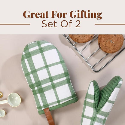 Folkulture Mini Oven Mitts Heat Resistant | (5.75 x9) Set of 2 Short Green Oven Mitts with Hanging Loop | 100% Cotton Oven Gloves or Kitchen Mittens | Small Oven Mitt Set or Green Silicone Oven Mit