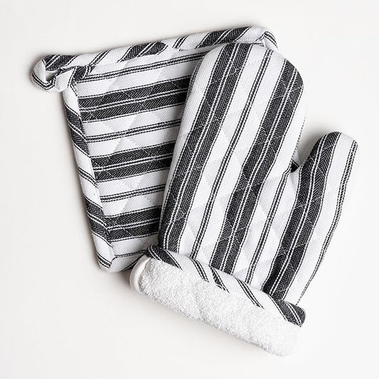 Oven Mitt & Potholder Set - Durable Heat Resistant Gloves - Thick Mittens for Kitchen - Suitable for Cooking, Baking, Grilling - BBQ- 1 Oven Mitts & 1 Potholders - Black Stripes - Casa De Lan