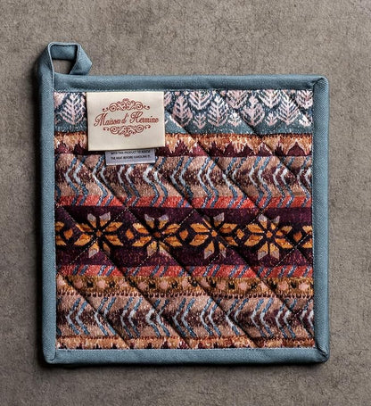 Maison d' Hermine Pot Holders Set 100% Cotton Heat Resistant Potholders 8" x 8" Hot Pads with Loop BBQ, Cooking, Baking, Grilling, Kitchen, Handling Hot Pans (Pack of 2, Fair Isle)