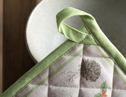 Maison d' Hermine 100% Cotton Oven Mitt & Pot Holder Set (7.5"x13" & 8"x8") Heat Resistant BBQ Cooking Gloves with Loop, Baking, Grilling, Kitchen, Handling Hot Pans (Christmas Dew)