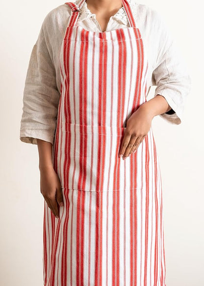 1 Oven Mitt, 1 PotHolder & 1 Kitchen Apron Set - Durable Heat Resistant Gloves - Thick Mittens for Kitchen - Suitable for Cooking, Baking, Grilling – Men & Women – Bright Red Stripes - Casa De Lan